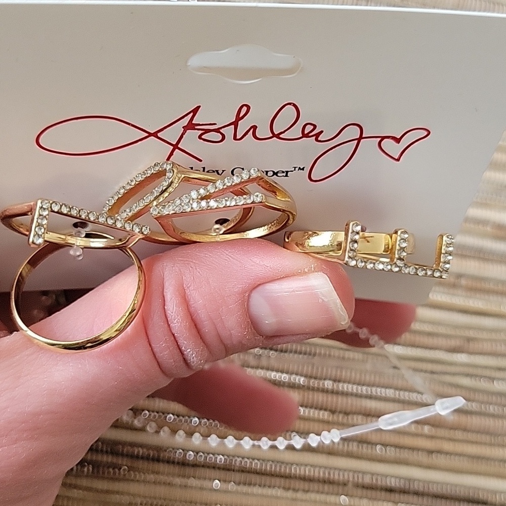 Ashley Cooper Gold Love Tone Ring Set New - Picture 5 of 6